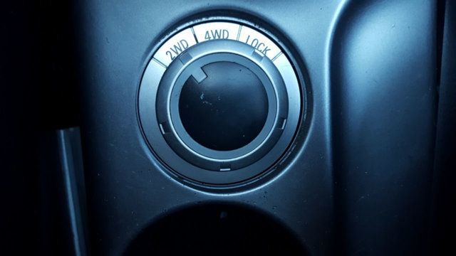 2011 Mitsubishi Outlander SE 4WD - 18679743 - 21