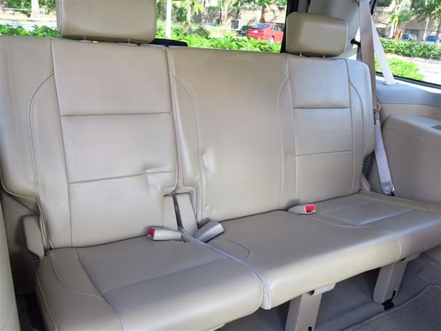 2011 Nissan Armada 2WD 4dr Platinum - 17081835 - 16