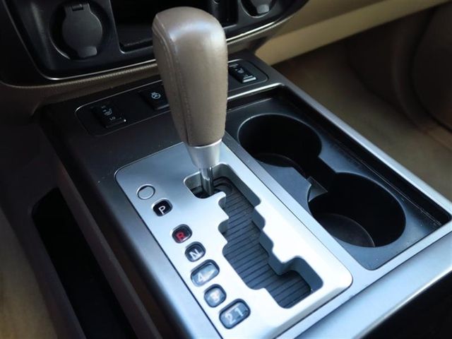 2011 Nissan Armada 2WD 4dr Platinum - 17081835 - 27