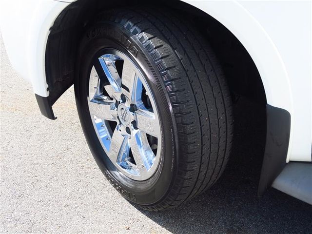 2011 Nissan Armada 2WD 4dr Platinum - 17081835 - 30