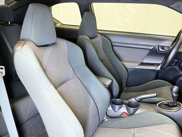 2011 Scion tC Base Trim - 22934925 - 41