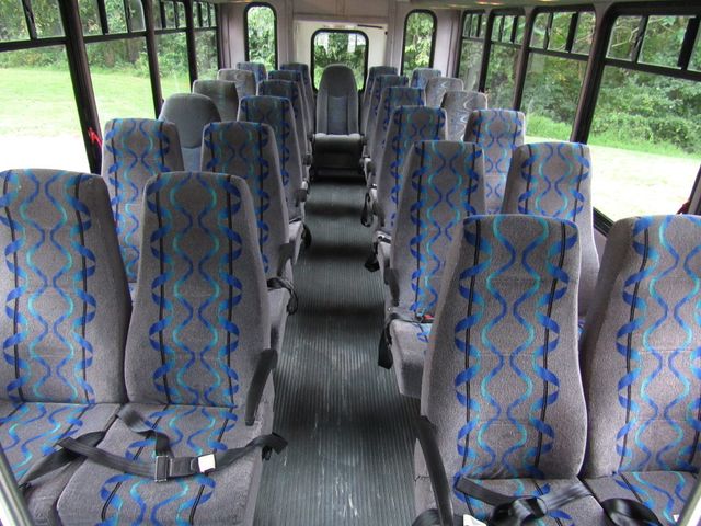 2011 Starcraft Allstar Bus E450 25 Passenger Bus + Driver 25 Passenger Shuttle Bus - 22125257 - 19