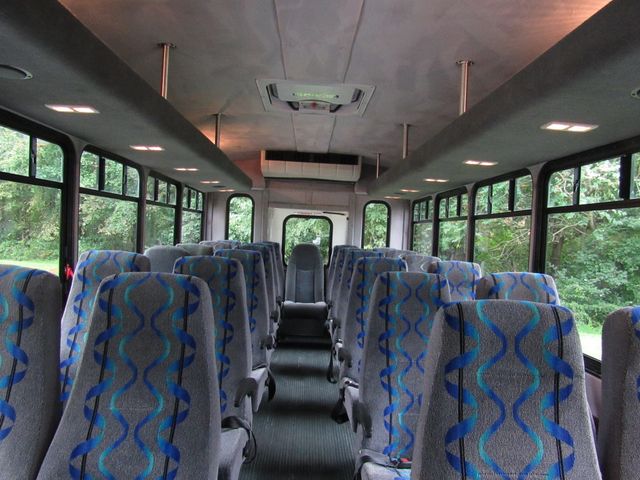 2011 Starcraft Allstar Bus E450 25 Passenger Bus + Driver 25 Passenger Shuttle Bus - 22125257 - 20