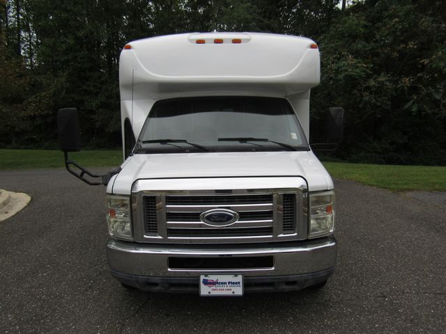 2011 Starcraft Allstar Bus E450 25 Passenger Bus + Driver 25 Passenger Shuttle Bus - 22125257 - 2