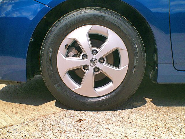 2011 Toyota Prius 2011 Prius III, leather, Navi, JBL sound - 22878589 - 34