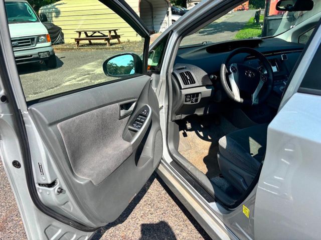 2011 Toyota Prius Two 4dr Hatchback - 22893478 - 13