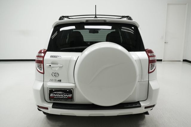 2011 Toyota RAV4 FWD 4dr 4-cyl 4-Speed Automatic Ltd - 22902376 - 3