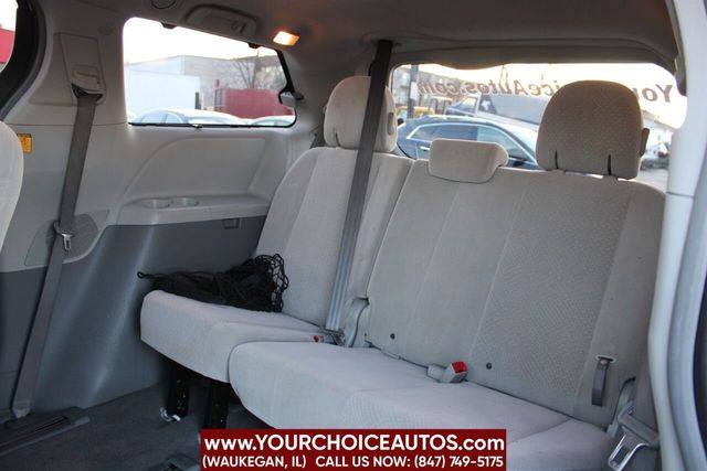 2011 Toyota Sienna LE 8 Passenger 4dr Mini Van V6 - 22279551 - 11