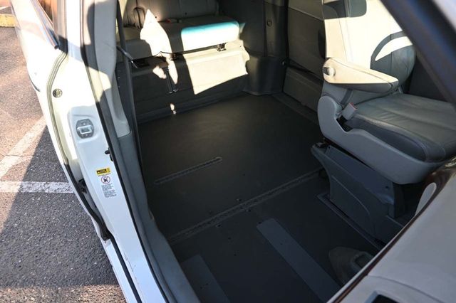 2011 Toyota Sienna Limited Mobility Handicap Van - 22889833 - 15