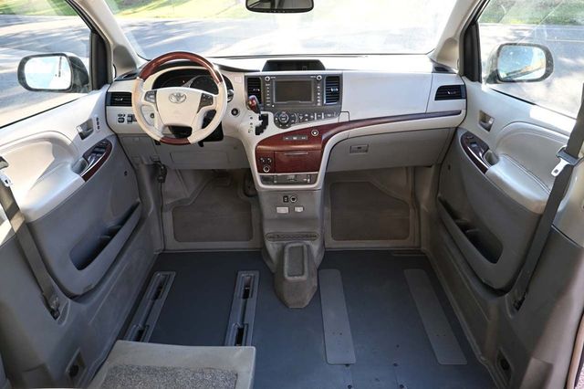2011 Toyota Sienna Limited Mobility Handicap Van - 22889833 - 20