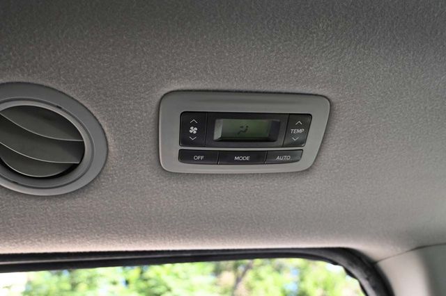 2011 Toyota Sienna Limited Mobility Handicap Van - 22889833 - 30