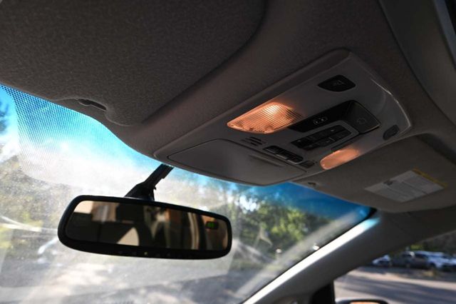 2011 Toyota Sienna Limited Mobility Handicap Van - 22889833 - 35