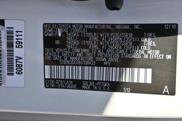2011 Toyota Sienna Limited Mobility Handicap Van - 22889833 - 36