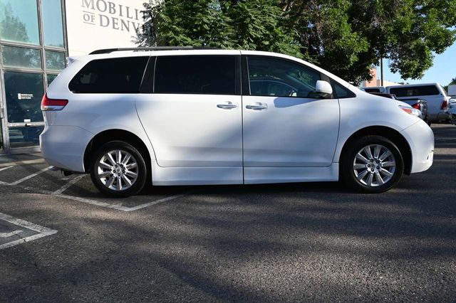 2011 Toyota Sienna Limited Mobility Handicap Van - 22889833 - 4
