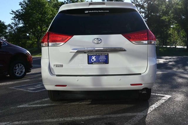 2011 Toyota Sienna Limited Mobility Handicap Van - 22889833 - 6