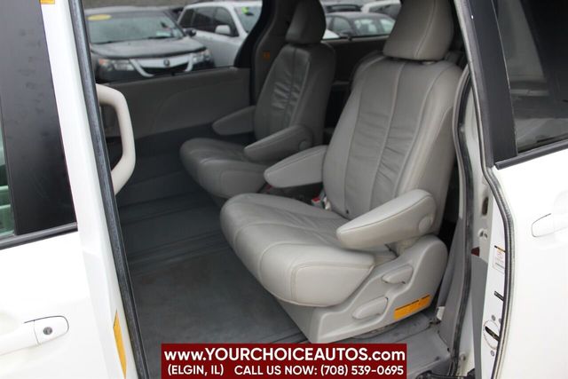 2011 Toyota Sienna XLE 8 Passenger 4dr Mini Van - 22162392 - 16