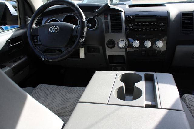 2011 Toyota Tundra Dbl 4.0L V6 5-Speed Automatic - 22935459 - 11