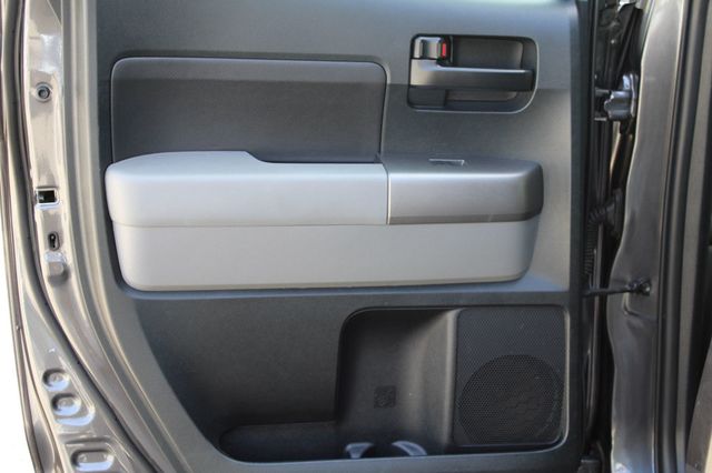 2011 Toyota Tundra Dbl 4.0L V6 5-Speed Automatic - 22935459 - 17