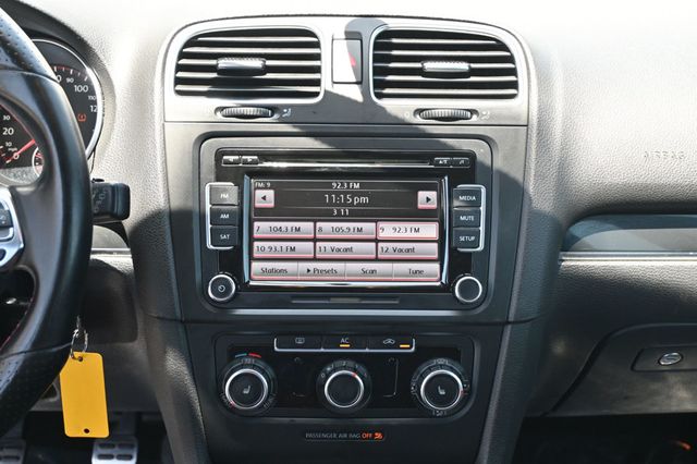 2011 Volkswagen Golf GTI Base Trim - 22848307 - 8