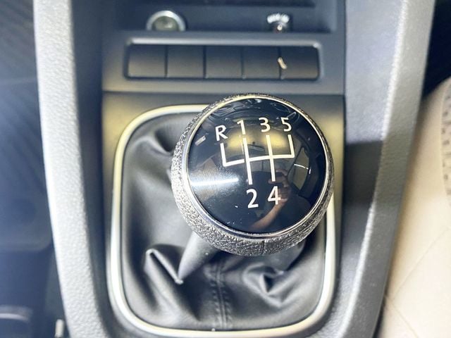 2011 Volkswagen Jetta Sedan 4dr Automatic S - 22910567 - 28