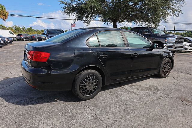 2011 VOLKSWAGEN Jetta Sedan 4dr Manual SE - 22919408 - 6