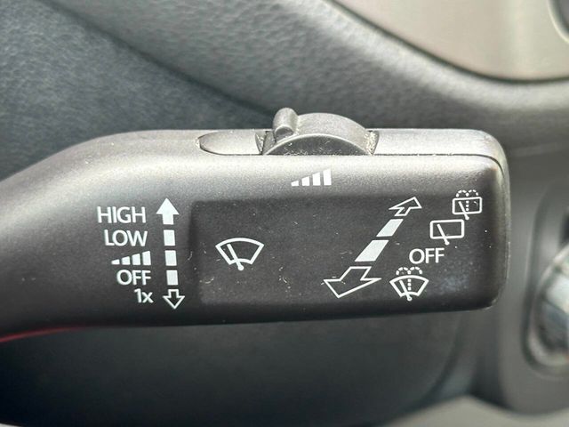 2011 Volkswagen Tiguan 4WD 4dr SEL 4Motion - 22910488 - 28