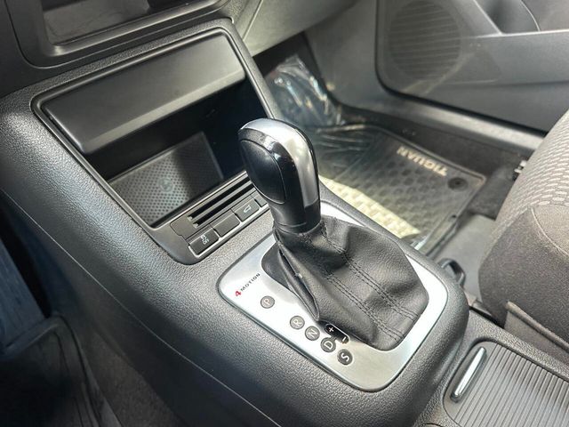 2011 Volkswagen Tiguan 4WD 4dr SEL 4Motion - 22910488 - 33