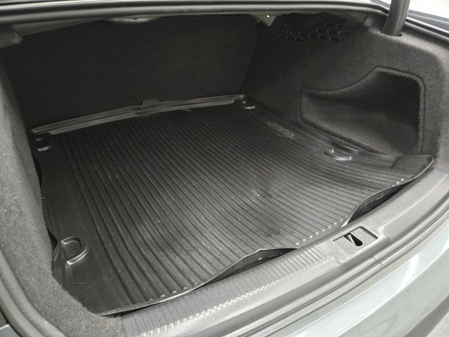 2012 Audi A4 4dr Sedan CVT FrontTrak 2.0T Premium - 22934828 - 10