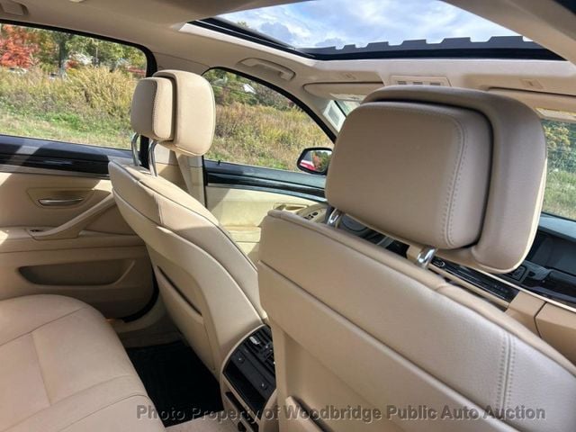 2012 BMW 5 Series 535i xDrive - 22937455 - 11