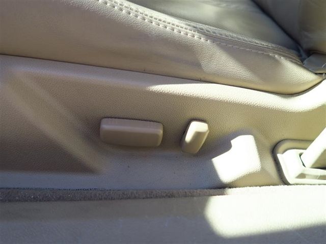 2012 Cadillac CTS Coupe 2dr Cpe Premium RWD 2dr Cpe Premium RWD - 16968761 - 19