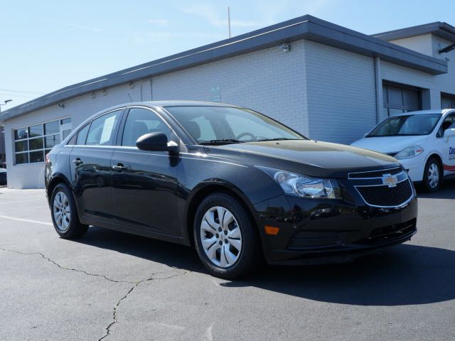 2012 Chevrolet CRUZE 4dr Sdn LS - 11966102 | Video 1