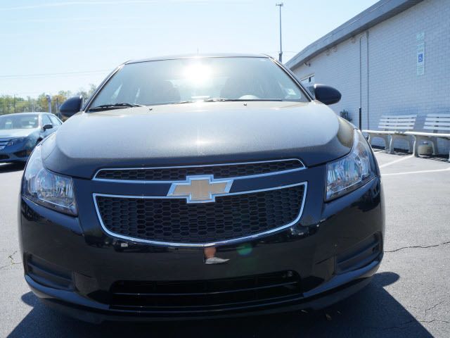 2012 Chevrolet CRUZE 4dr Sdn LS - 11966102 - 19