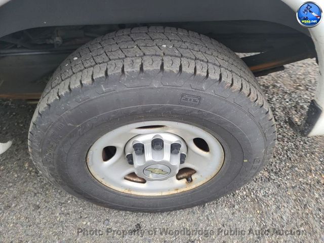 2012 Chevrolet Express Cargo Van RWD 2500 135" - 22937103 - 5