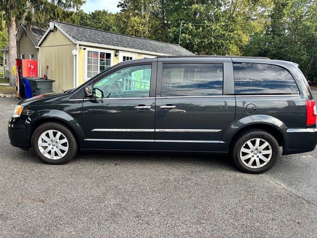 2012 Chrysler Town & Country 4dr Wagon Touring-L - 22922654 - 5