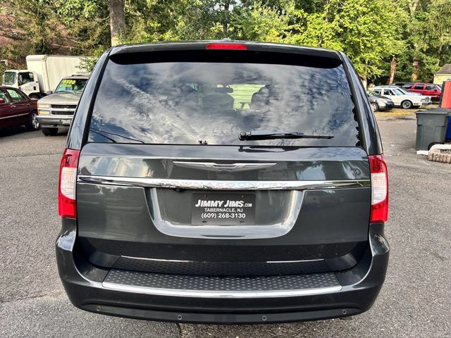 2012 Chrysler Town & Country 4dr Wagon Touring-L - 22922654 - 8