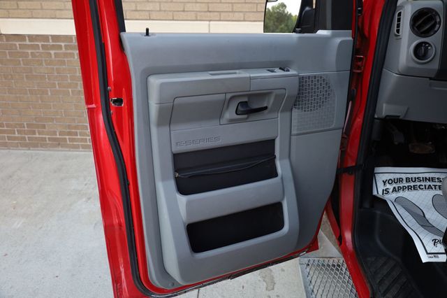 2012 Ford Econoline Cargo Van E-350 w/ Handicap Ramp - 22898830 - 11