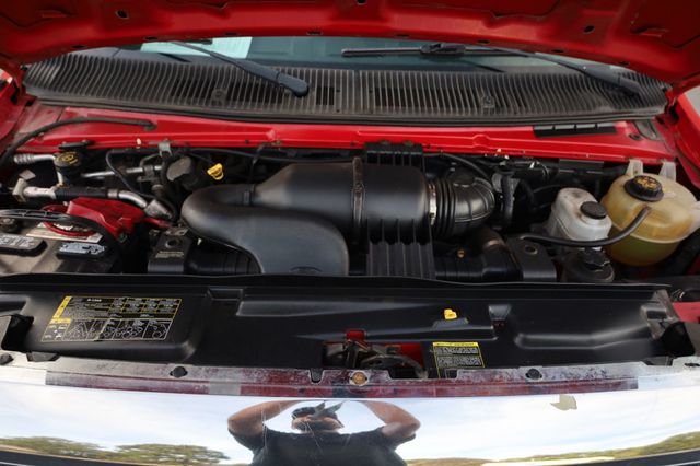 2012 Ford Econoline Cargo Van E-350 w/ Handicap Ramp - 22898830 - 6