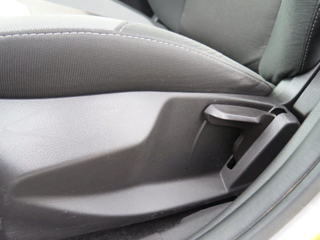 2012 Ford Focus 4dr Sdn SE - 11911595 - 12