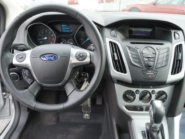 2012 Ford Focus 4dr Sdn SE - 11911595 - 6