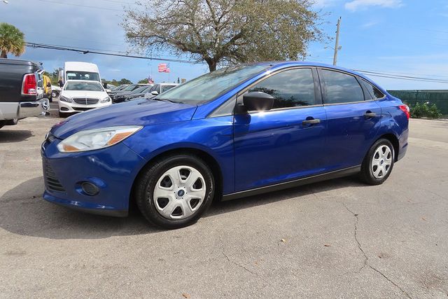 2012 FORD FOCUS 4dr Sedan S - 22340467 - 3