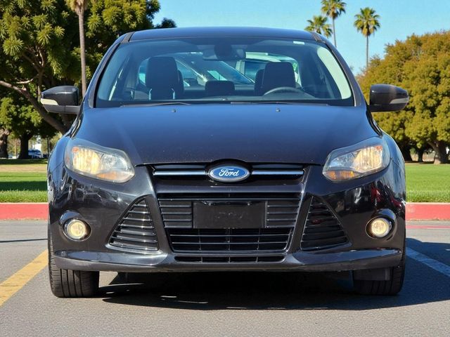 2012 Ford Focus 4dr Sedan Titanium - 22937410 - 1