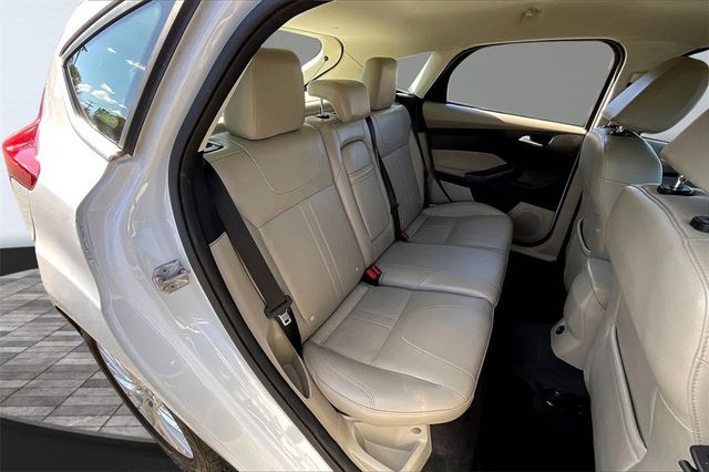 2012 Ford Focus 5dr Hatchback SEL - 22940363 - 13