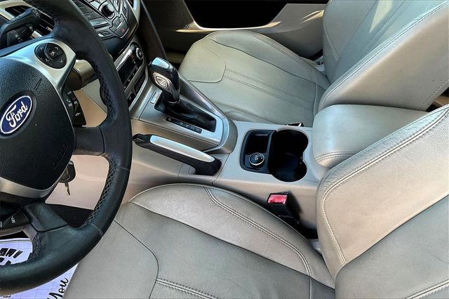 2012 Ford Focus 5dr Hatchback SEL - 22940363 - 28