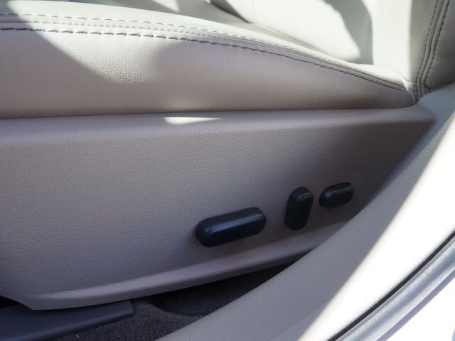 2012 Ford Fusion 4dr Sdn SEL FWD - 11960088 - 12