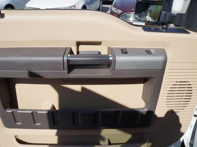 2012 Ford Super Duty F-250 SRW  - 11963961 - 13