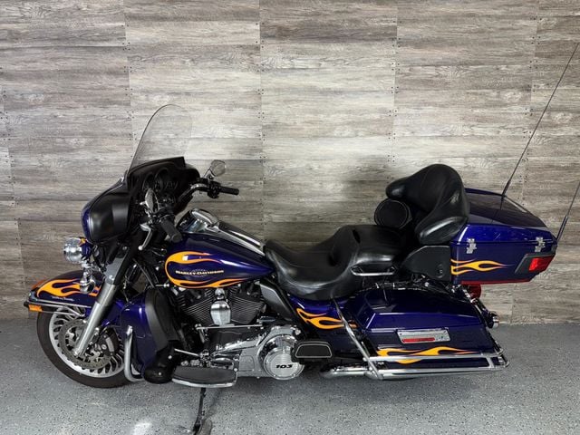 2012 Harley-Davidson FLHTCU Ultra Classic Electra Glide One Owner! - 22921563 - 10
