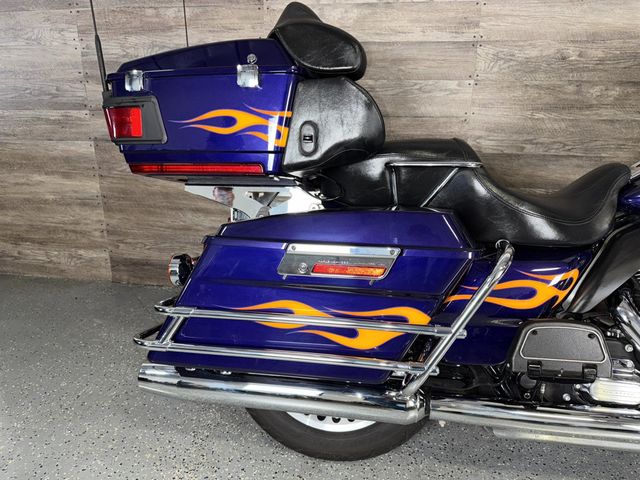 2012 Harley-Davidson FLHTCU Ultra Classic Electra Glide One Owner! - 22921563 - 7