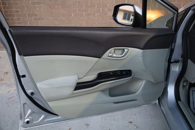 2012 Honda Civic Sedan 4dr Automatic LX - 22932734 - 11