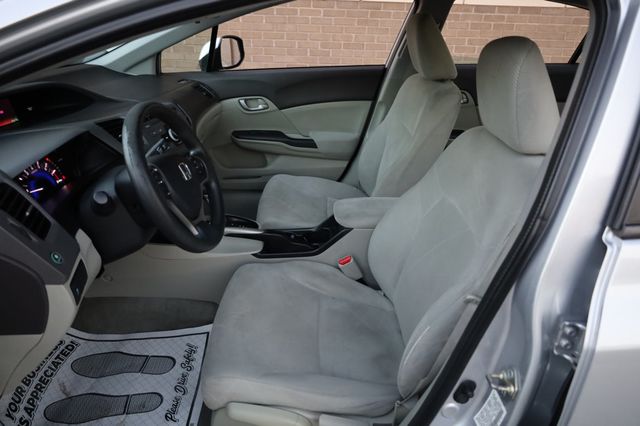 2012 Honda Civic Sedan 4dr Automatic LX - 22932734 - 13