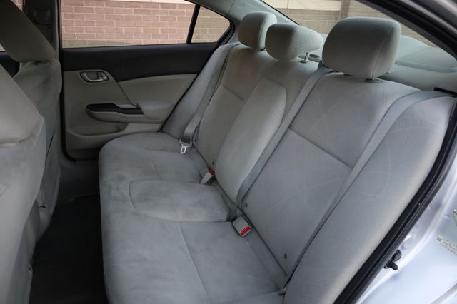 2012 Honda Civic Sedan 4dr Automatic LX - 22932734 - 18